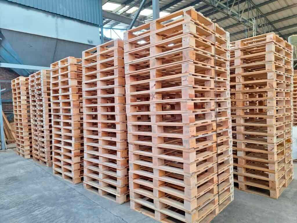 Pallets de madera para logistica y almacenaje en CDMX